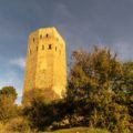 Torre del castell de Lluçars. Tolba, Ribagorça. Osca, Aragó. Montsec de l'Estall.
