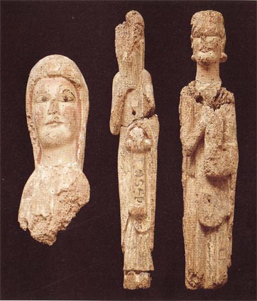 Figures del Frontal de l'altar de Sant Jaume de Cas actualment conservades al Museu de Lleida. Torres de Cas, Àger. La Noguera, Lleida. Catalunya, Montsec d'Ares.