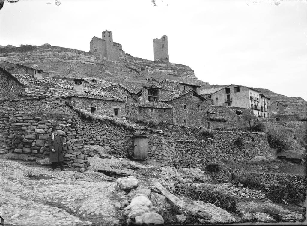 Viacamp a l'any 1911. Fotografia de Juli Soler i Santaló (1865-1914). Ribagorça, Osca. Aragó. Montsec de l'Estall.